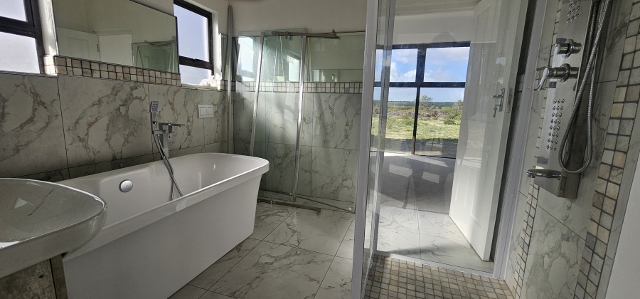 5 Bedroom Property for Sale in Hopefield Western Cape